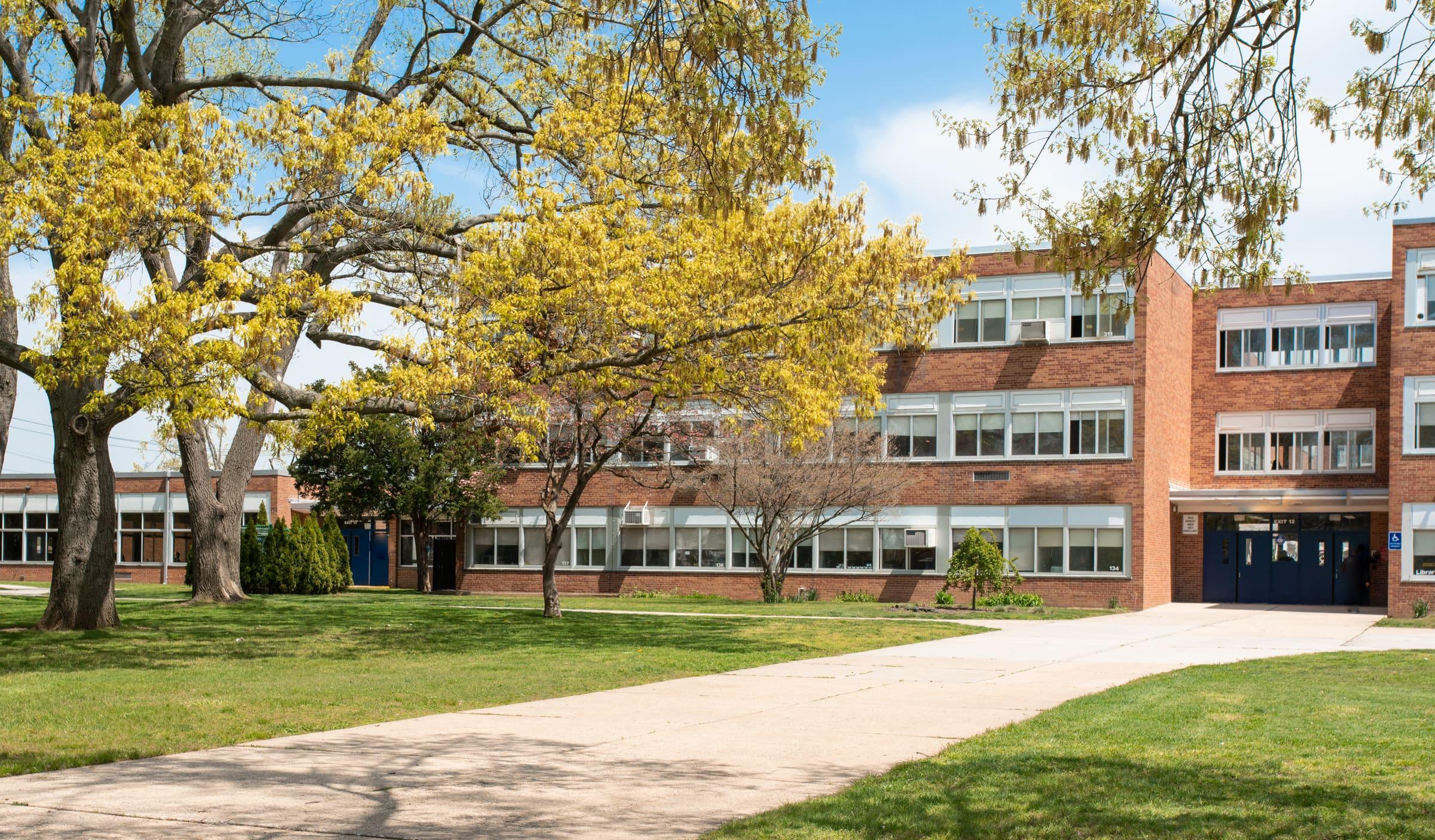 Exterior view of a school building